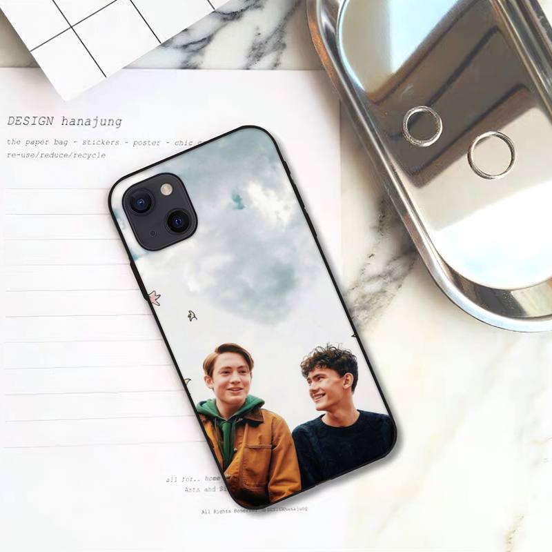 Heartstopper  Nick And Charlie Phone Case For iPhone 11 12 Mini 13 Pro XS Max X 8 7 6s Plus 5 SE XR Shell